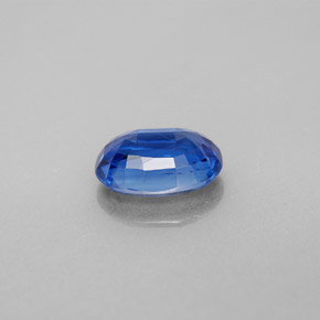 Cyanite bleue naturelle coupe ovale, 2,25 ct, VS