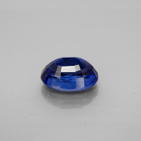 Disthène Bleu naturelle Coupe ovale, 2.68 ct, VS