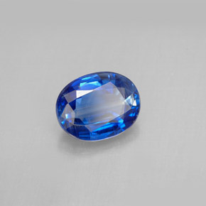Cyanite bleue naturelle coupe ovale, 2,25 ct, VS