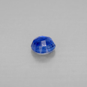Disthène Bleu naturelle Coupe roude, 0.77 ct, SI