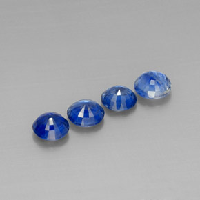 Achetez naturel ct Bleu Disthène gems, Coupe roude, En provenance Népal chez GemSelect. En stock, livraison internationale!