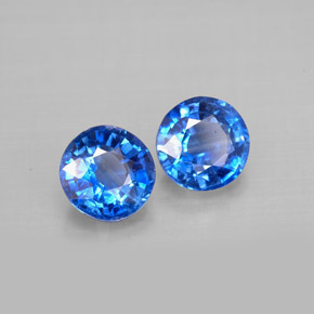 Achetez naturel ct Bleu Disthène gems, Coupe roude, En provenance Népal chez GemSelect. En stock, livraison internationale!