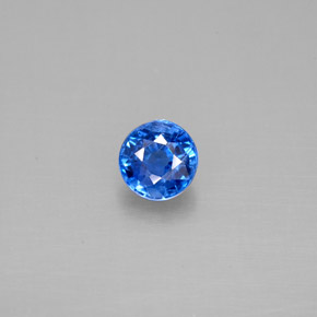 Disthène Bleu naturelle Coupe roude, 0.66 ct, VS-SI