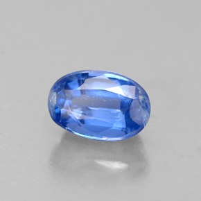 Cyanite bleue naturelle coupe ovale, 0,82 ct, VS-SI