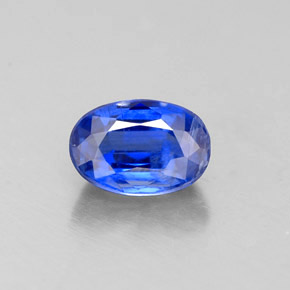 Disthène Bleu naturelle Coupe ovale, 0.77 ct, VS-SI