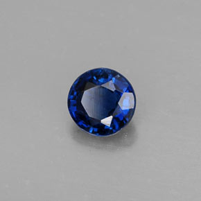 Disthène Bleu naturelle Coupe roude, 0.66 ct, VS-SI