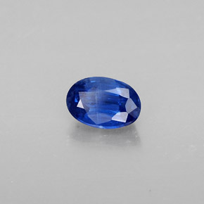 Cyanite bleue naturelle coupe ovale, 0,69 ct, SI