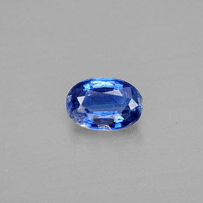 Disthène Bleu foncé naturelle Coupe ovale, 0.63 ct, SI