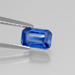 Cyanite bleue naturelle taille émeraude, 0,75 ct, VS-SI