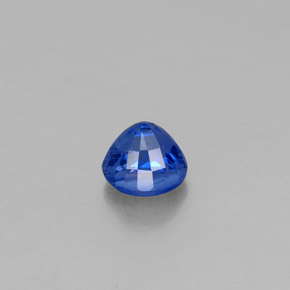 Disthène Bleu naturelle Coupe roude, 0.46 ct, VS