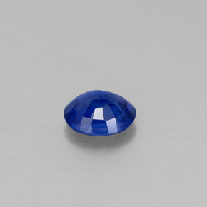 Disthène Bleu naturelle Coupe roude, 0.44 ct, VS-SI