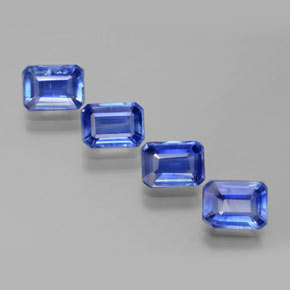 Shop natural ct Bleu Disthène gems, Octogone / coupe Émeraude, from Népal at GemSelect. In stock, global shipping!