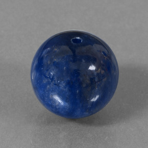 Cyanite bleue naturelle sphère / boule, 15,15 ct, opaque