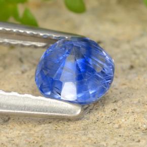 Disthène Bleu naturelle Coupe roude, 0.74 ct, VS-SI