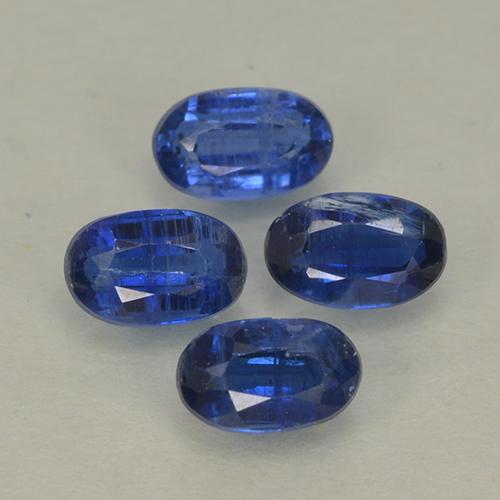 Achetez naturel 1.44ct Bleu marine Disthène gems, Coupe ovale, En provenance Népal chez GemSelect. En stock, livraison internationale!