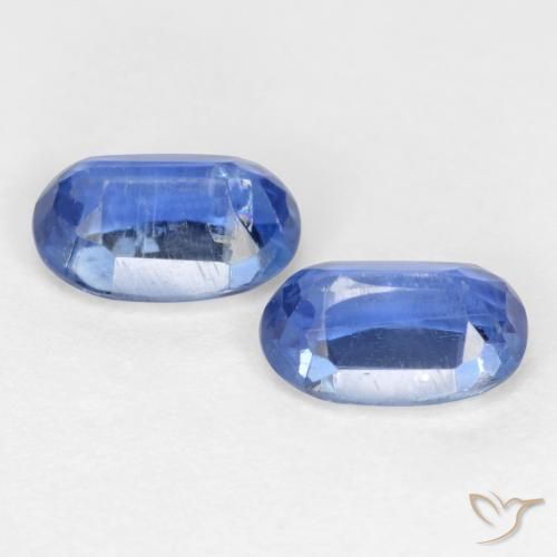 Shop natural 1.34ct Bleu marine Disthène gems, ovale, from Népal at GemSelect. In stock, global shipping!