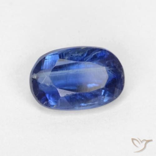 Disthène Bleu foncé naturelle ovale, 0.68 ct, SI-I1