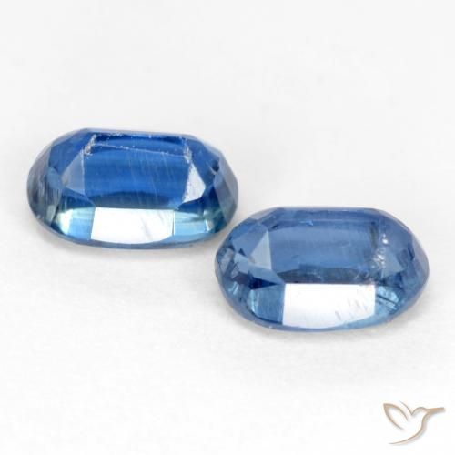 Shop natural 1.59ct Bleu moyen Disthène gems, ovale, from Népal at GemSelect. In stock, global shipping!