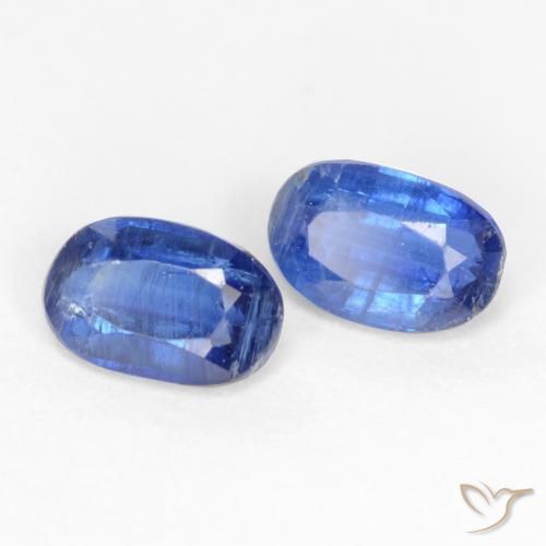 Shop natural 1.07ct Bleu foncé Disthène gems, ovale, from Népal at GemSelect. In stock, global shipping!