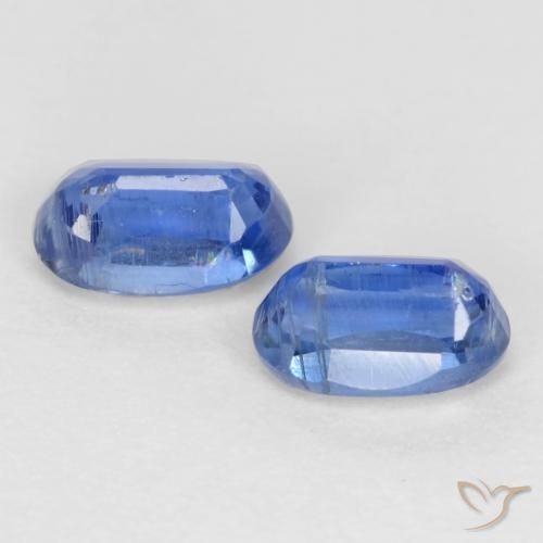 Shop natural 0.73ct Bleu foncé Disthène gems, ovale, from Népal at GemSelect. In stock, global shipping!