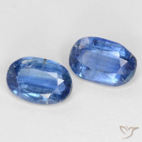 Shop natural 1.27ct Bleu foncé Disthène gems, ovale, from Népal at GemSelect. In stock, global shipping!