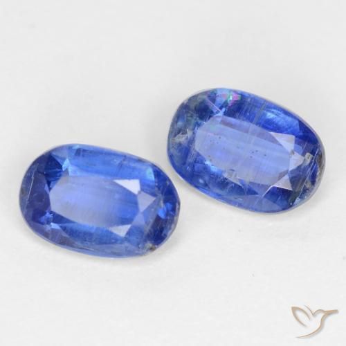 Shop natural 1.33ct Bleu marine Disthène gems, ovale, from Népal at GemSelect. In stock, global shipping!