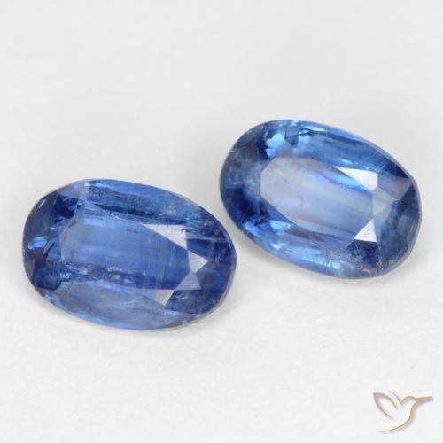 Shop natural 1.39ct Bleu foncé Disthène gems, ovale, from Népal at GemSelect. In stock, global shipping!