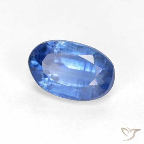 Disthène Bleu foncé naturelle ovale, 0.69 ct, VS-SI
