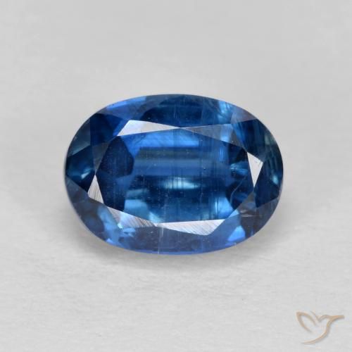 Disthène Bleu foncé naturelle Coupe ovale, 1.61 ct, VS-SI