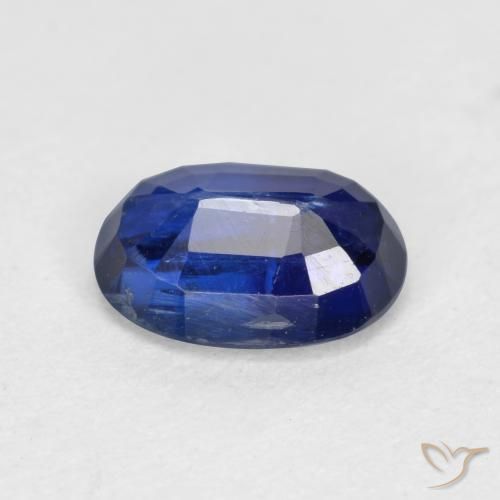 Disthène Bleu foncé naturelle ovale, 1.10 ct, VS-SI