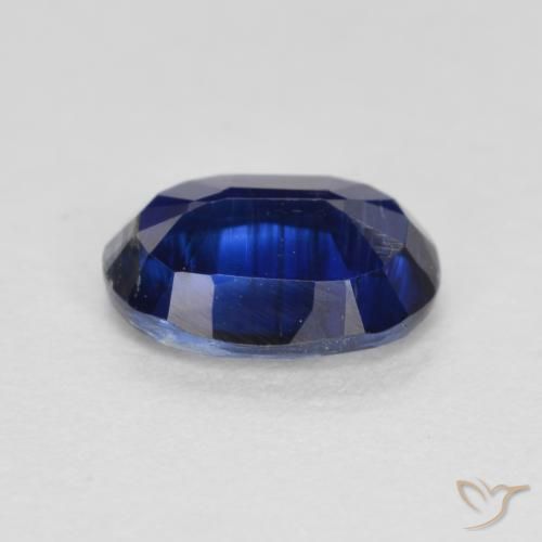 Disthène Bleu marine naturelle ovale, 1.00 ct, SI