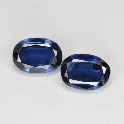 Achetez naturel 2.38ct Bleu crépuscule Disthène gems, Coupe ovale, En provenance Népal chez GemSelect. En stock, livraison internationale!
