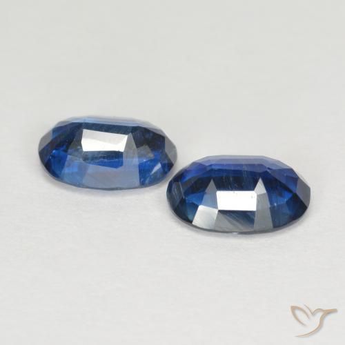 Shop natural 1.88ct Bleu marine Disthène gems, ovale, from Népal at GemSelect. In stock, global shipping!