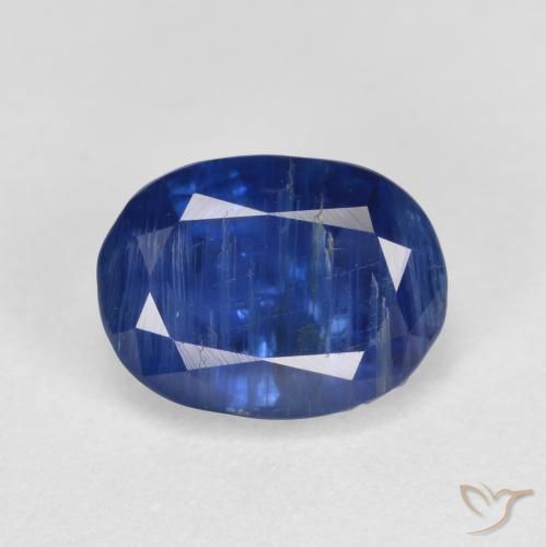 Disthène Bleu foncé naturelle Coupe ovale, 1.81 ct, SI-I1