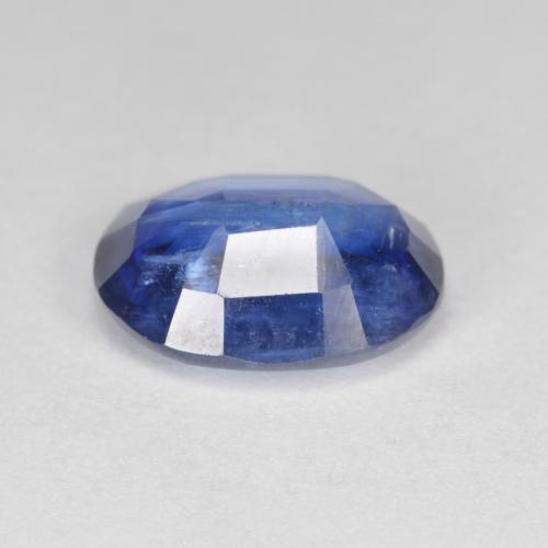Disthène Bleu azur profond naturelle Coupe ovale, 3.24 ct, SI