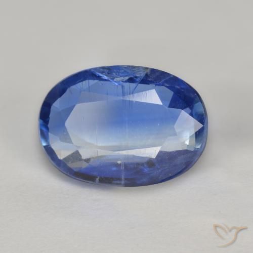 Disthène Bleu foncé naturelle Coupe ovale, 2.71 ct, SI-I1