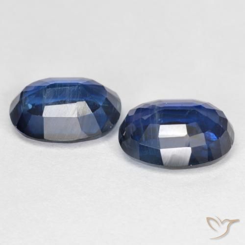 Shop natural 3.25ct Bleu marine Disthène gems, ovale, from Népal at GemSelect. In stock, global shipping!