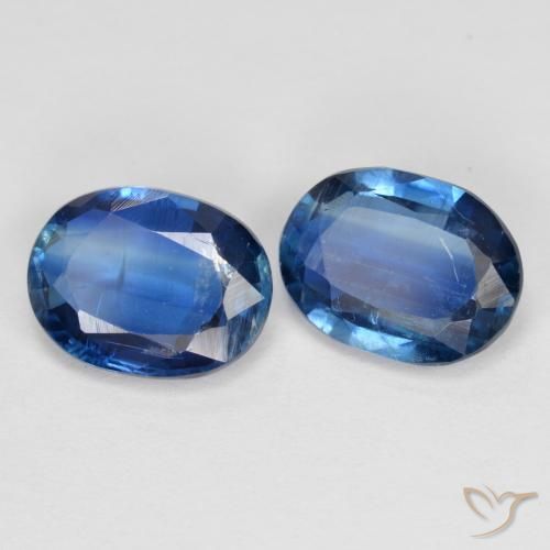 Shop natural 2.68ct Bleu marine Disthène gems, ovale, from Népal at GemSelect. In stock, global shipping!