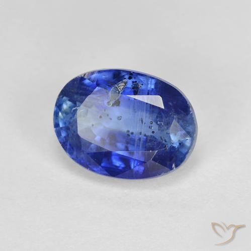 Disthène Bleu foncé naturelle ovale, 1.92 ct, SI