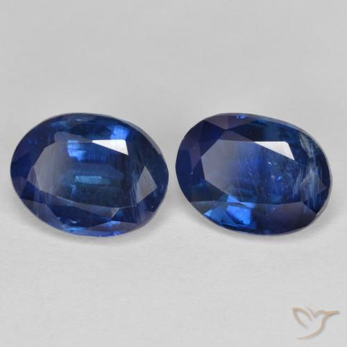 Shop natural 3.24ct Bleu foncé Disthène gems, ovale, from Népal at GemSelect. In stock, global shipping!