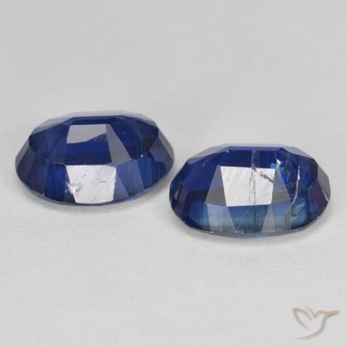 Shop natural 3.24ct Bleu foncé Disthène gems, ovale, from Népal at GemSelect. In stock, global shipping!