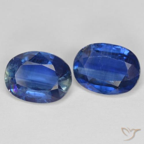 Shop natural 2.92ct Bleu marine Disthène gems, ovale, from Népal at GemSelect. In stock, global shipping!