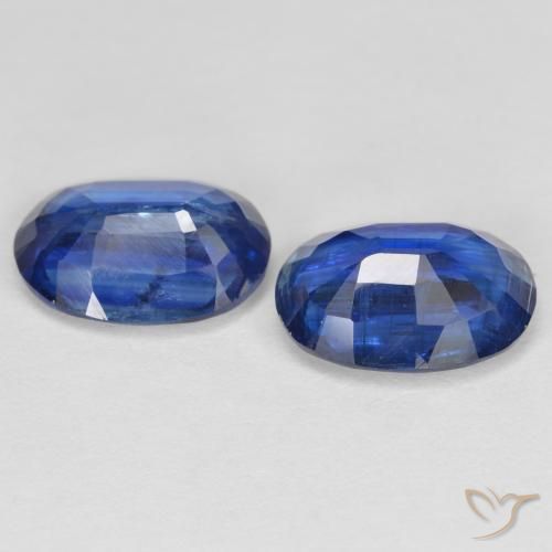 Shop natural 2.85ct Bleu foncé Disthène gems, ovale, from Népal at GemSelect. In stock, global shipping!