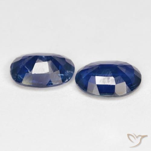 Shop natural 2.54ct Bleu foncé Disthène gems, ovale, from Népal at GemSelect. In stock, global shipping!