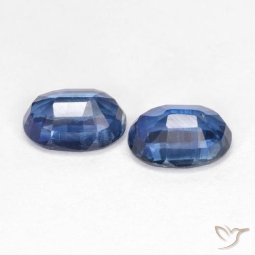 Shop natural 2.19ct Bleu foncé Disthène gems, ovale, from Népal at GemSelect. In stock, global shipping!