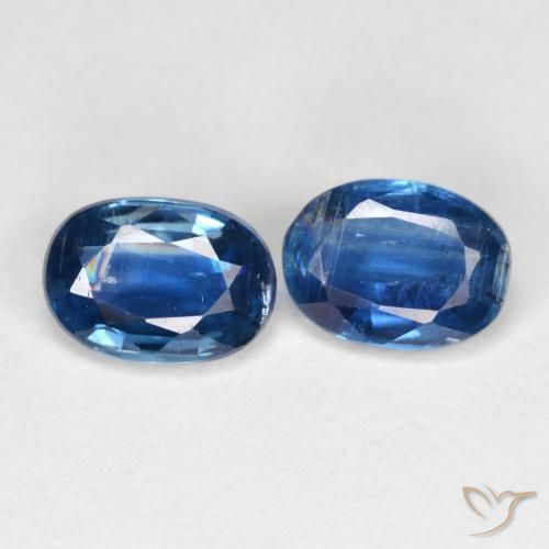Shop natural 2.05ct Bleu marine Disthène gems, ovale, from Népal at GemSelect. In stock, global shipping!