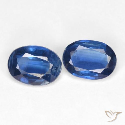Shop natural 1.88ct Bleu marine Disthène gems, ovale, from Népal at GemSelect. In stock, global shipping!