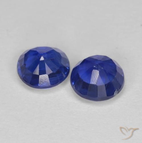 Shop natural 1.35ct Bleu foncé Disthène gems, Tour, from Népal at GemSelect. In stock, global shipping!