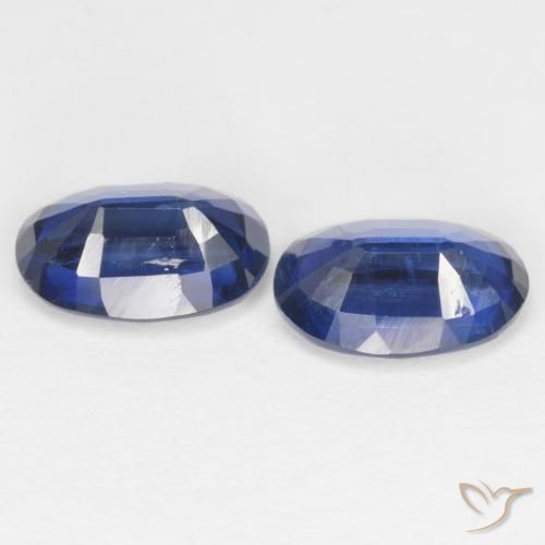 Shop natural 1.85ct Bleu foncé Disthène gems, ovale, from Népal at GemSelect. In stock, global shipping!