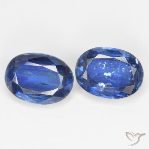 Shop natural 2.22ct Bleu foncé Disthène gems, ovale, from Népal at GemSelect. In stock, global shipping!
